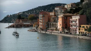 Croisière célibataire à 40 ans : ce que ça change vraiment de partir seul en mer : photo de couverture pour illustrer cet article