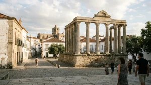 Paysage et point de repère pour Visiter Évora en solo, patrimoine, accès et rythme tranquille