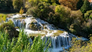 Paysage et point de repère pour Parc national de Krka en solo, accès, cascades et conseils pratiques
