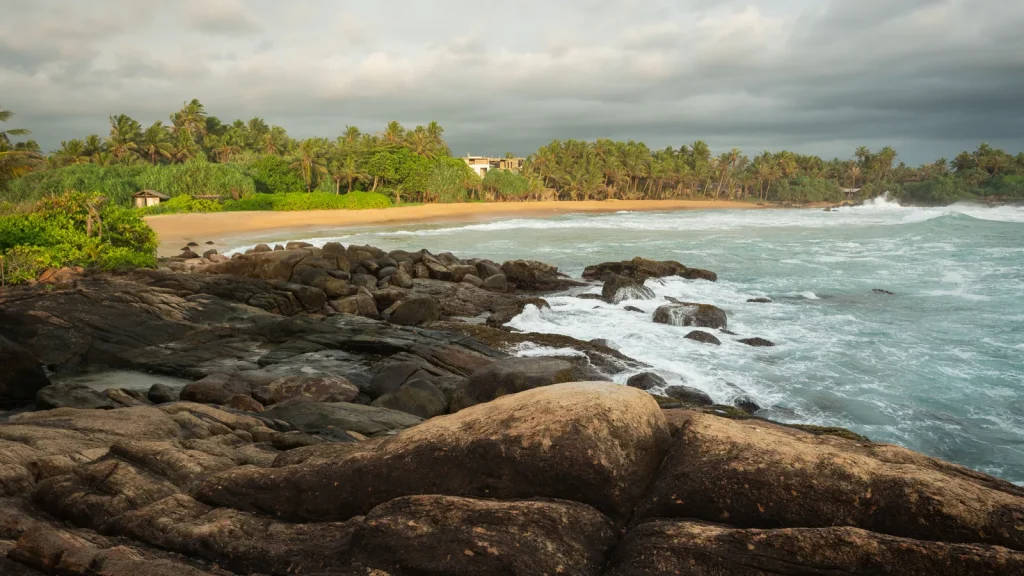 Paysage et point de repère pour Sri Lanka en solo, budget réaliste et itinéraire à adapter
